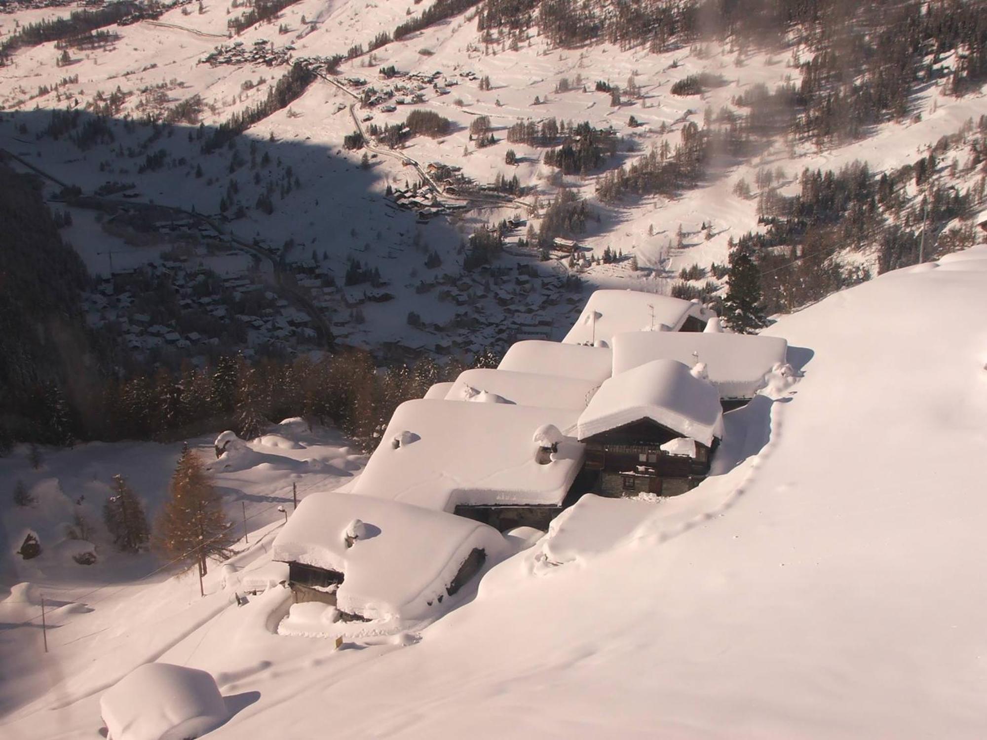 Rifugio Vieux Crest Hotel Champoluc Exterior foto